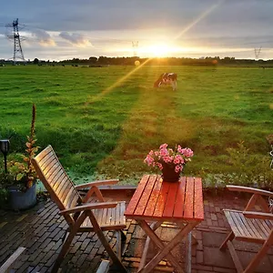 Bed and breakfast Holiday Landelijk, Ámsterdam