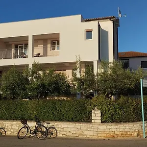 Alida & Near The Sea , Rovigno Croazia