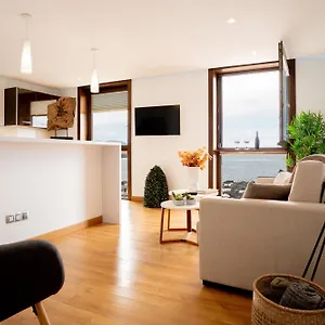 Apartment Modern Sea Front In 3 Spanien