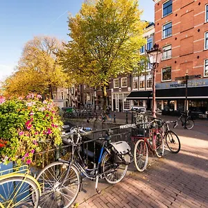 Bed and breakfast Canal, Ámsterdam
