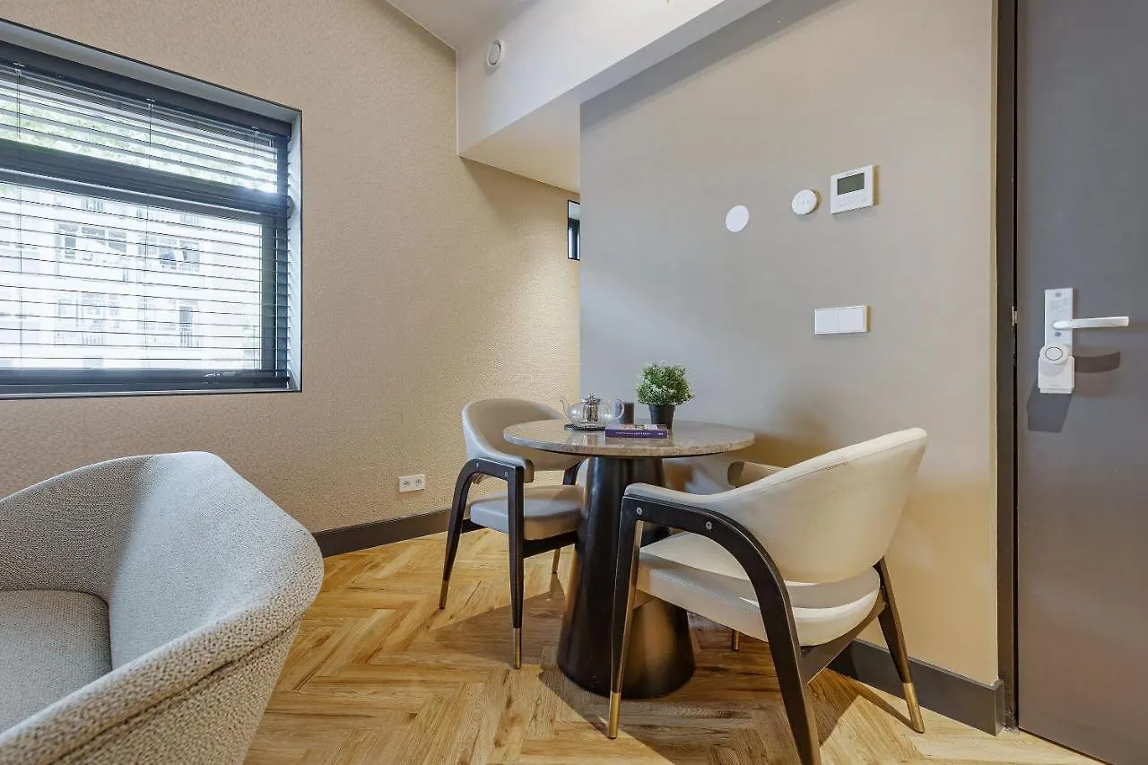Bens The Walton Apartment Amsterdam